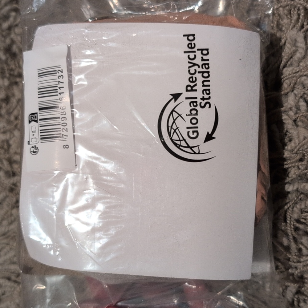 Gisou Peach Cosmetic Bag - Picture 7 of 7